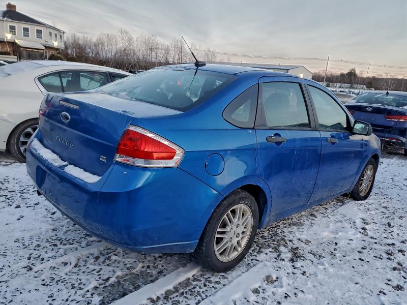 Photo 3 from auction – 2010 FORD FOCUS SE with VIN 1FAHP3FNXAW200102