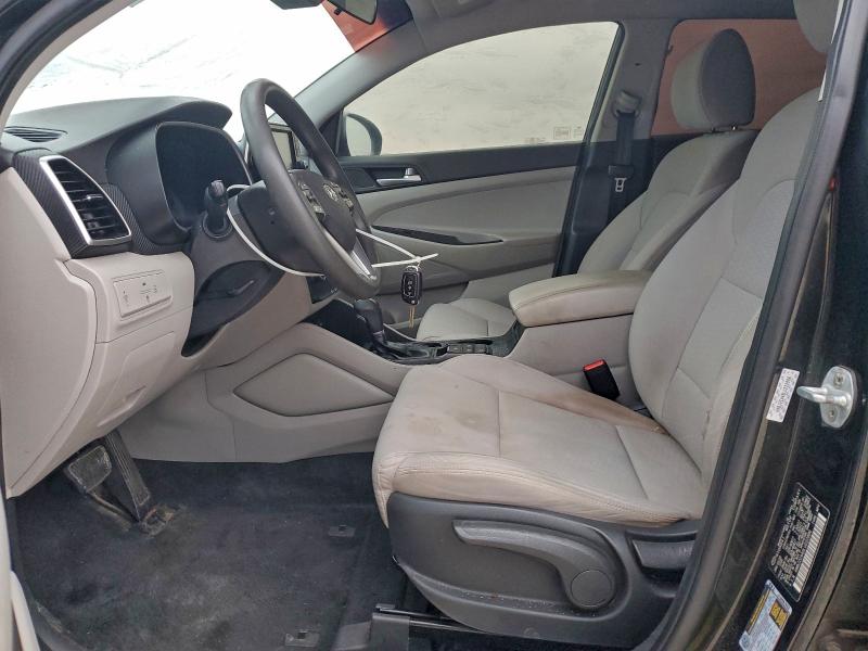 Photo 7 from auction – 2020 HYUNDAI TUCSON SE with VIN KM8J2CA40LU222886