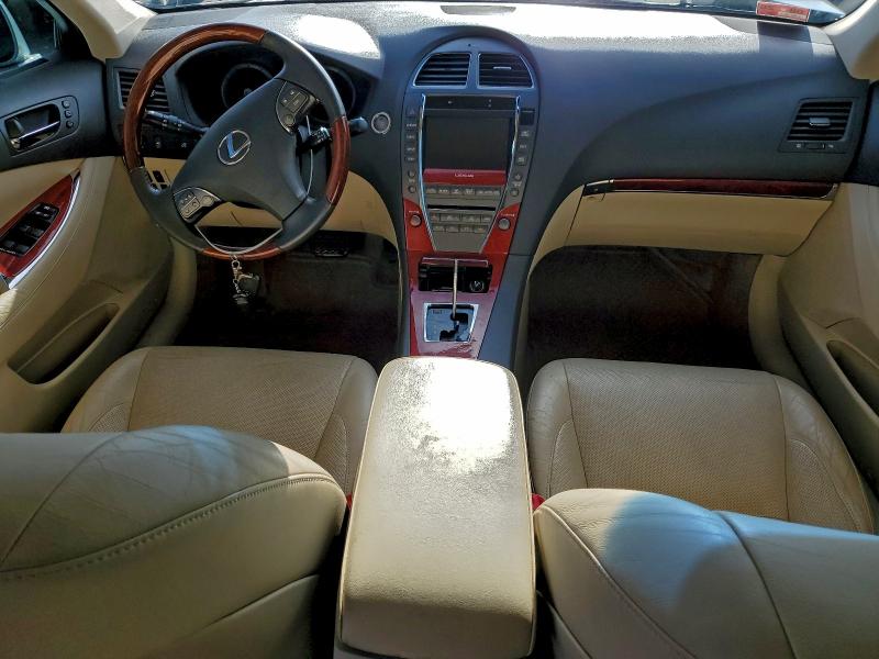 Foto 8 de la subasta – 2011 LEXUS ES 350 con VIN JTHBK1EG3B2450598