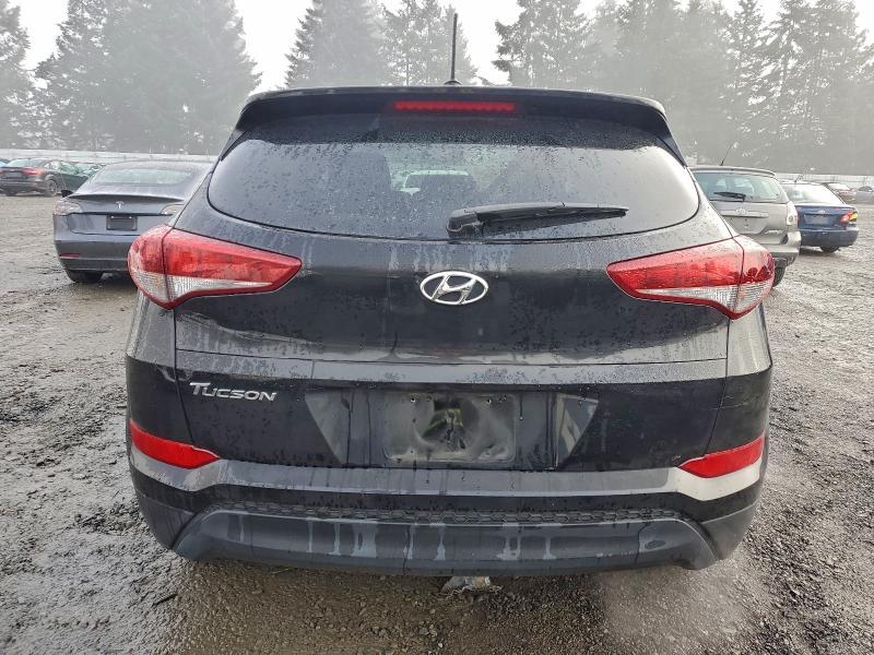 Photo 6 from auction – 2017 HYUNDAI TUCSON SE with VIN KM8J23A42HU280120