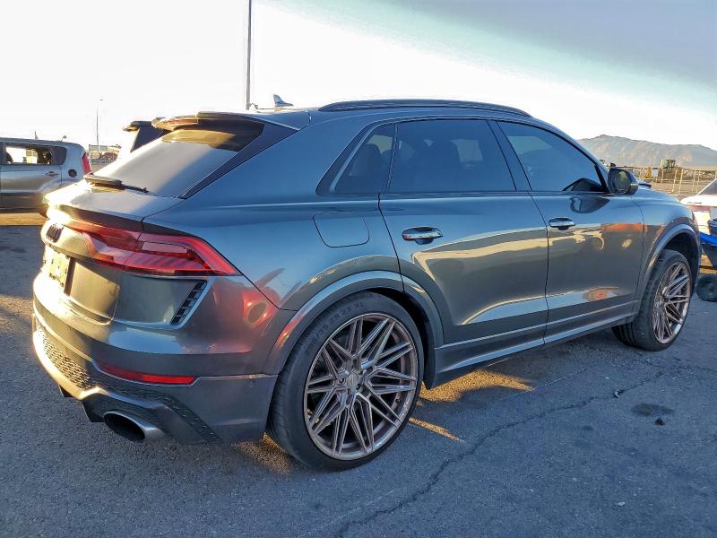 Photo 3 from auction – 2022 AUDI RS Q8 with VIN WU1ARBF16ND025851