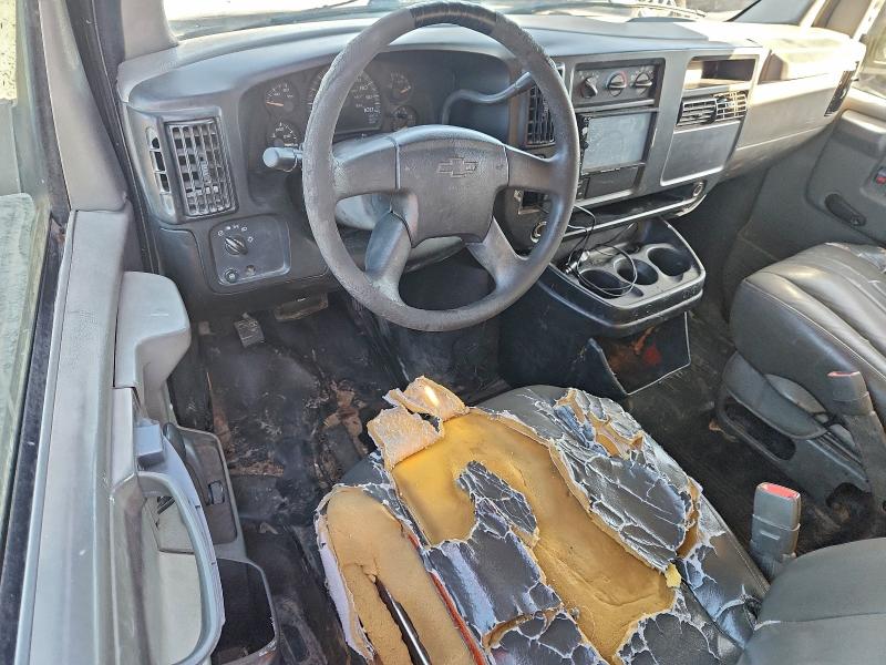 Photo 8 from auction – 2004 CHEVROLET EXPRESS G2 with VIN 1GCGG25V641102347