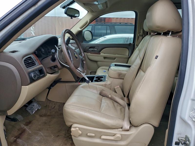 Photo 7 from auction – 2010 CHEVROLET AVALANCHE with VIN 3GNNCFE0XAG247913