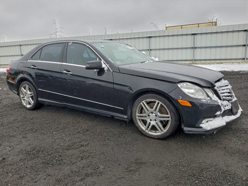 Photo 4 from auction – 2010 MERCEDES-BENZ E 550 4MAT with VIN WDDHF9AB2AA178869