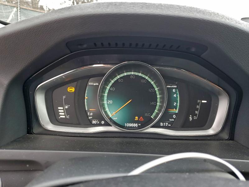 Photo 9 from auction – 2017 VOLVO S60 PREMIE with VIN LYV402TK1HB126716