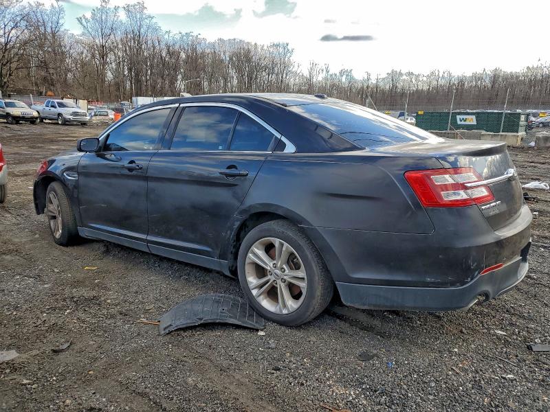 Photo 2 from auction – 2016 FORD TAURUS SE with VIN 1FAHP2D85GG150770