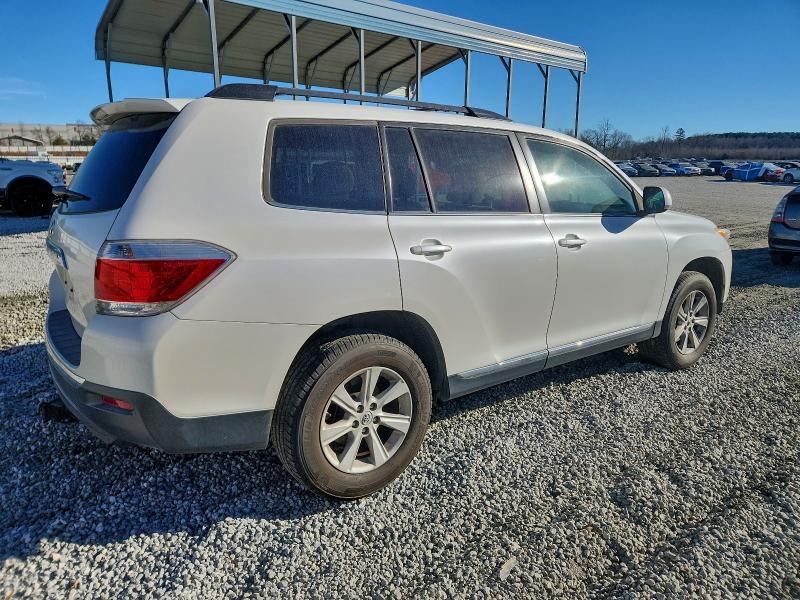 Photo 3 from auction – 2013 TOYOTA HIGHLANDER with VIN 5TDZA3EH6DS040588