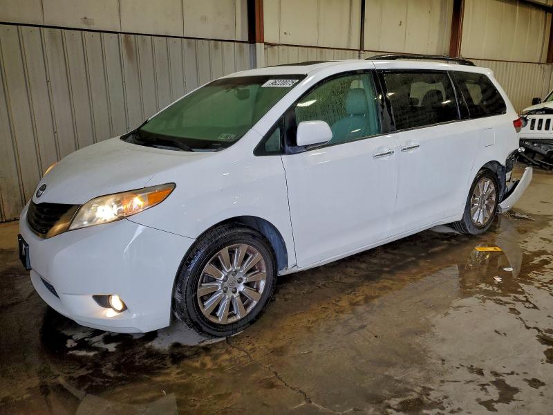 TOYOTA SIENNA XLE 2011 with VIN 5TDDK3DC8BS016870 - Photo from auction