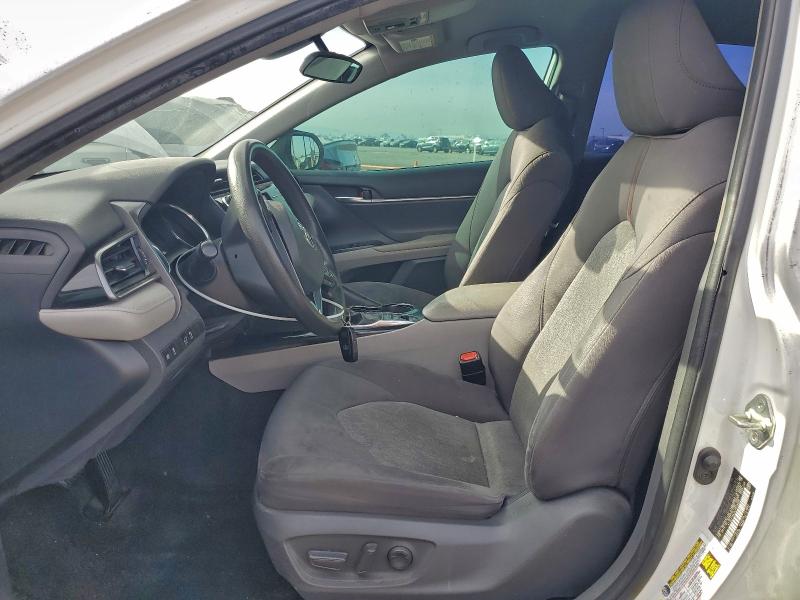 Photo 7 from auction – 2020 TOYOTA CAMRY LE with VIN 4T1C31AK3LU529896