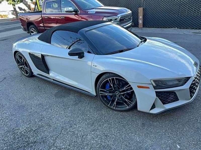 Photo 2 from auction – 2021 AUDI R8 with VIN WUA4BCFX5M7901463