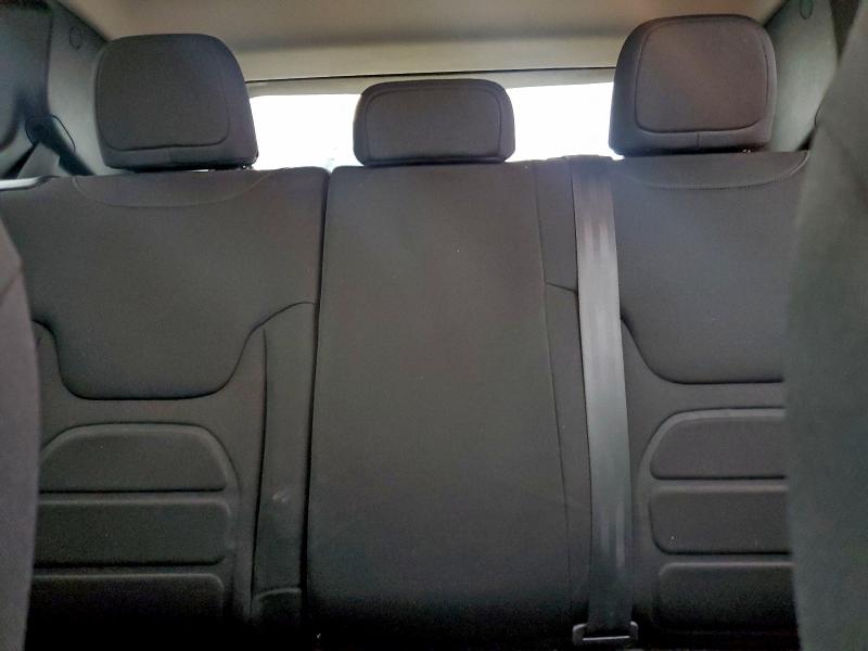 Photo 10 from auction – 2018 JEEP RENEGADE with VIN ZACCJABB3JPJ17434