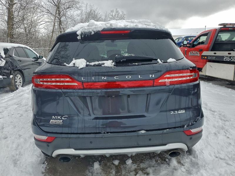 Photo 6 from auction – 2015 LINCOLN MKC with VIN 5LMTJ2AH7FUJ44925