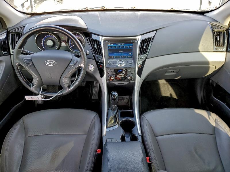 Photo 8 from auction – 2013 HYUNDAI SONATA SE with VIN 5NPEC4AC7DH653592