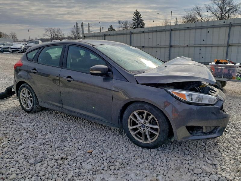 Photo 4 from auction – 2015 FORD FOCUS SE with VIN 1FADP3K22FL282331