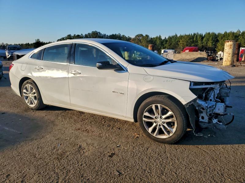 Photo 4 from auction – 2018 CHEVROLET MALIBU LT with VIN 1G1ZD5ST5JF270171