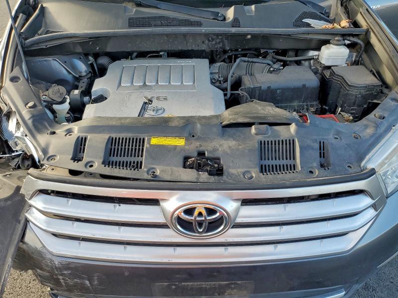 Photo 11 from auction – 2012 TOYOTA HIGHLANDER with VIN 5TDDK3EH0CS099237