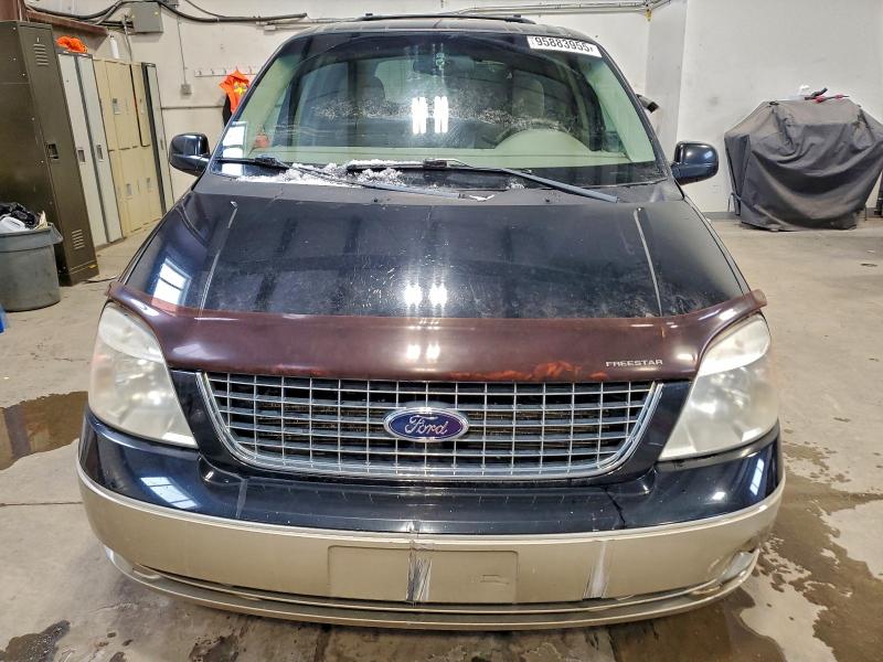 Photo 5 from auction – 2004 FORD FREESTAR with VIN 2FMZA562X4BB02660