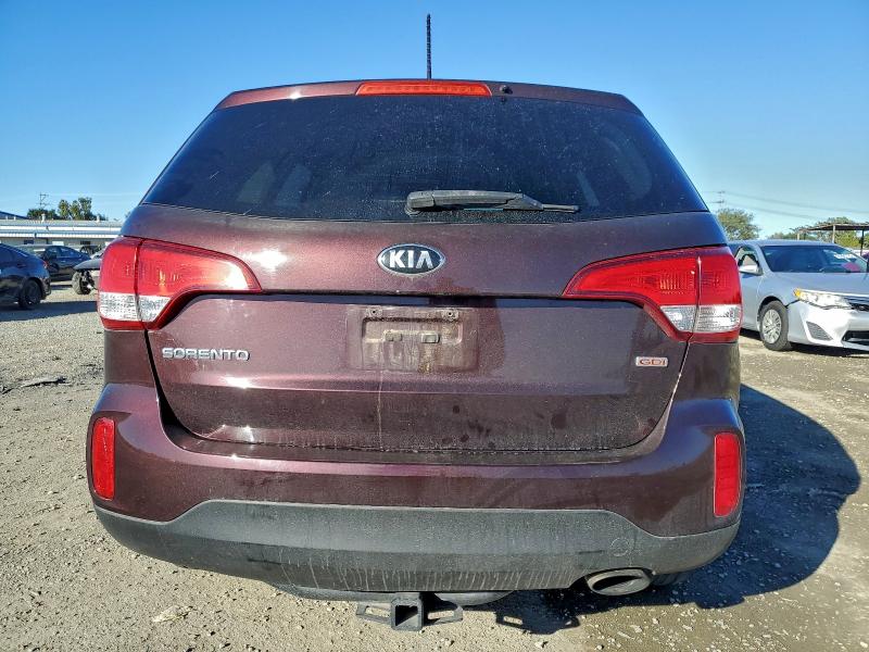 Photo 6 from auction – 2015 KIA SORENTO with VIN 5XYKT3A64FG659514