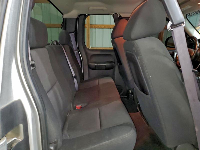 Photo 10 from auction – 2011 GMC SIERRA K15 with VIN 1GTR2VE30BZ179351