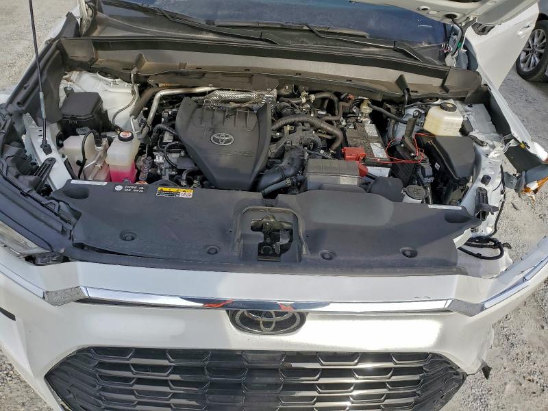 Photo 12 from auction – 2025 TOYOTA GRAND HIGH with VIN 5TDAAAA5XSS022931