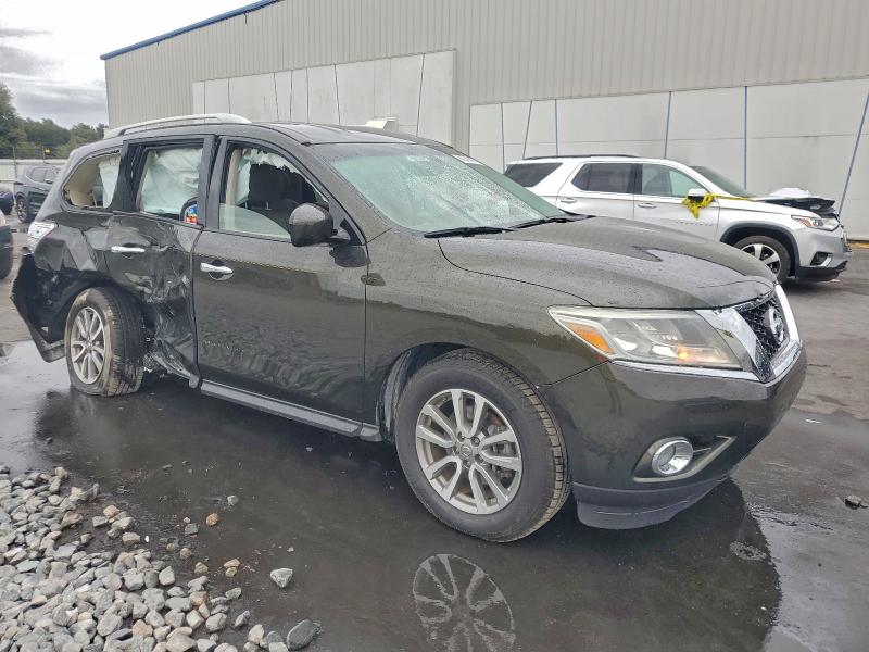 Photo 4 from auction – 2015 NISSAN PATHFINDER with VIN 5N1AR2MN5FC652840