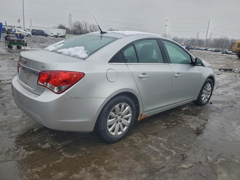 Photo 3 from auction – 2011 CHEVROLET CRUZE LT with VIN 1G1PF5S98B7172950