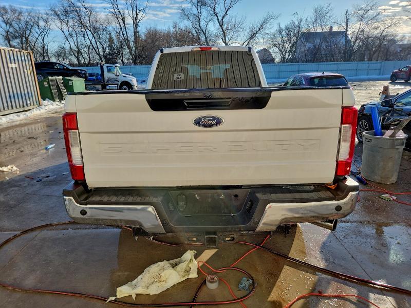 Photo 6 from auction – 2018 FORD F250 SUPER with VIN 1FT7W2B61JEB22509