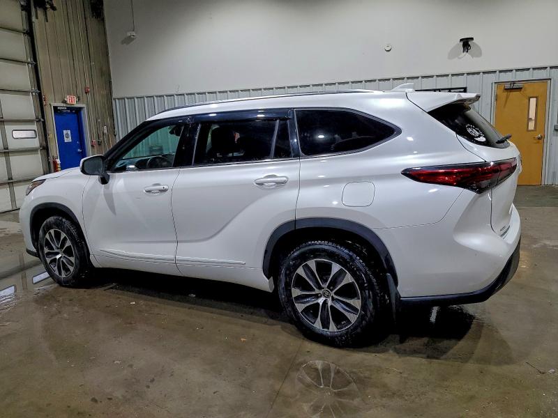 Photo 2 from auction – 2020 TOYOTA HIGHLANDER with VIN 5TDGZRBH0LS047767