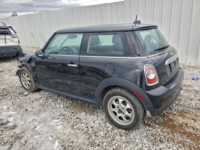 Photo 2 from auction – 2013 MINI COOPER with VIN WMWSU3C50DT371103