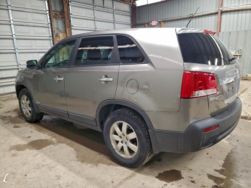 Photo 2 from auction – 2011 KIA SORENTO BA with VIN 5XYKTCA13BG055399