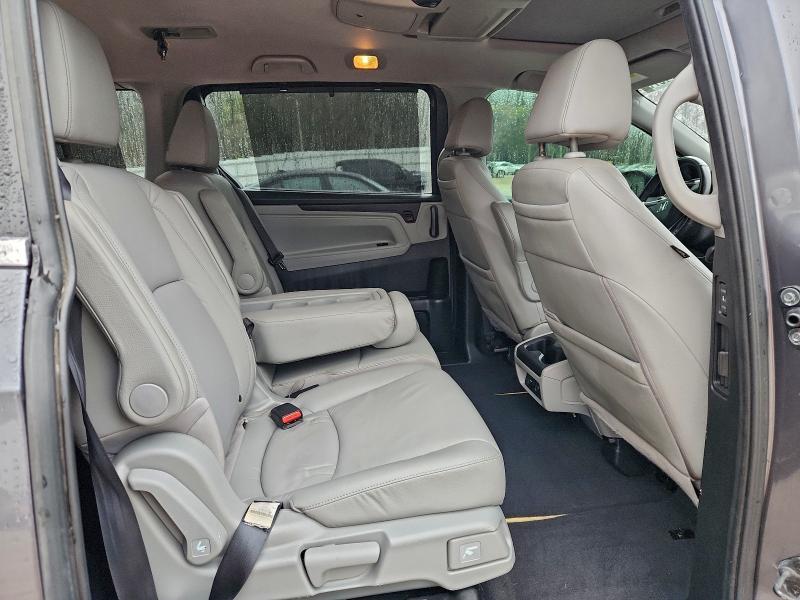 Photo 11 from auction – 2018 HONDA ODYSSEY EL with VIN 5FNRL6H96JB020602