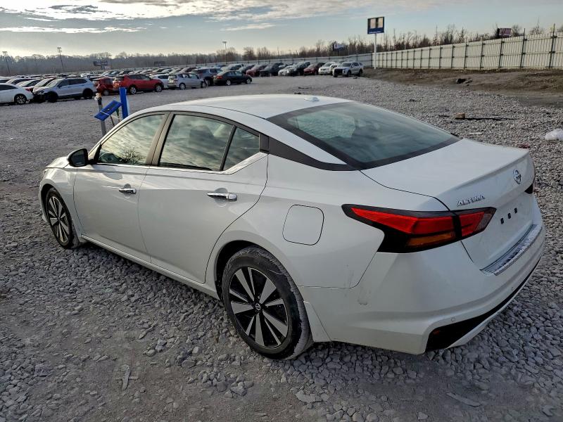 Photo 2 from auction – 2022 NISSAN ALTIMA SV with VIN 1N4BL4DV6NN340573