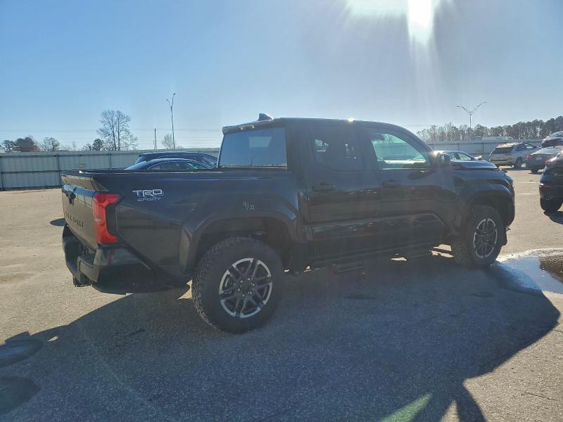 Photo 3 from auction – 2025 TOYOTA TACOMA DOU with VIN 3TMLB5JN5SM158736