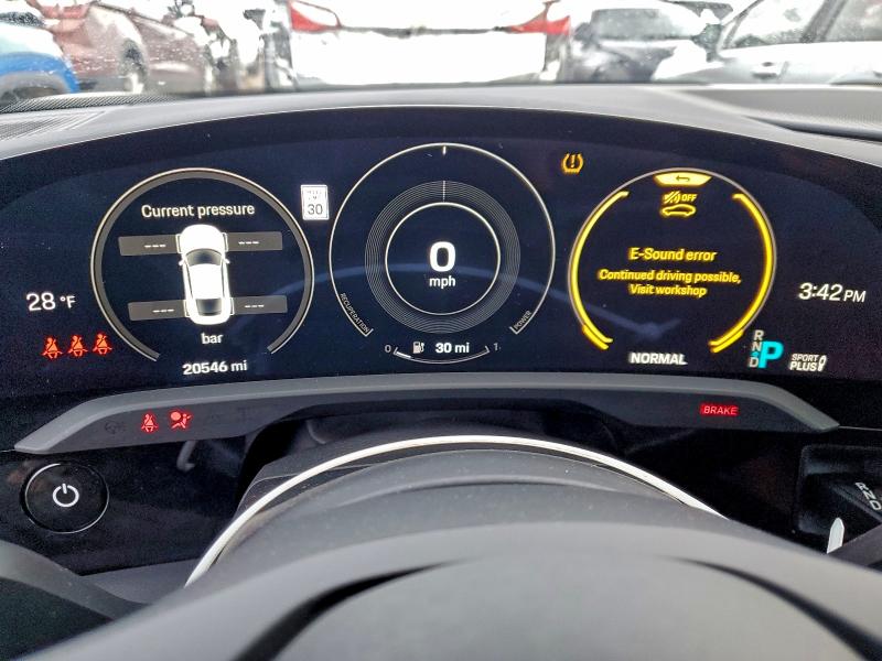 Photo 9 from auction – 2022 PORSCHE TAYCAN with VIN WP0AA2Y17NSA11344