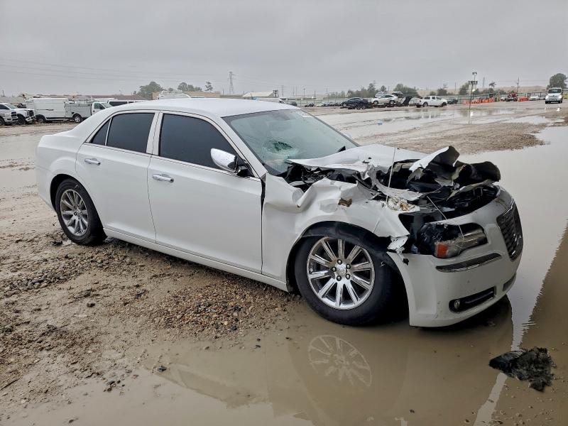 Photo 4 from auction – 2013 CHRYSLER 300C with VIN 2C3CCAEG8DH606197
