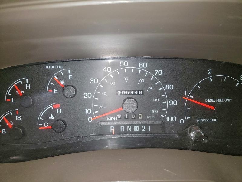 Photo 9 from auction – 2001 FORD EXCURSION with VIN 1FMSU43F61EA39342
