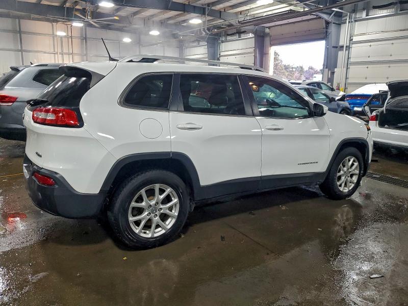 Photo 3 from auction – 2016 JEEP CHEROKEE L with VIN 1C4PJMCB1GW100504