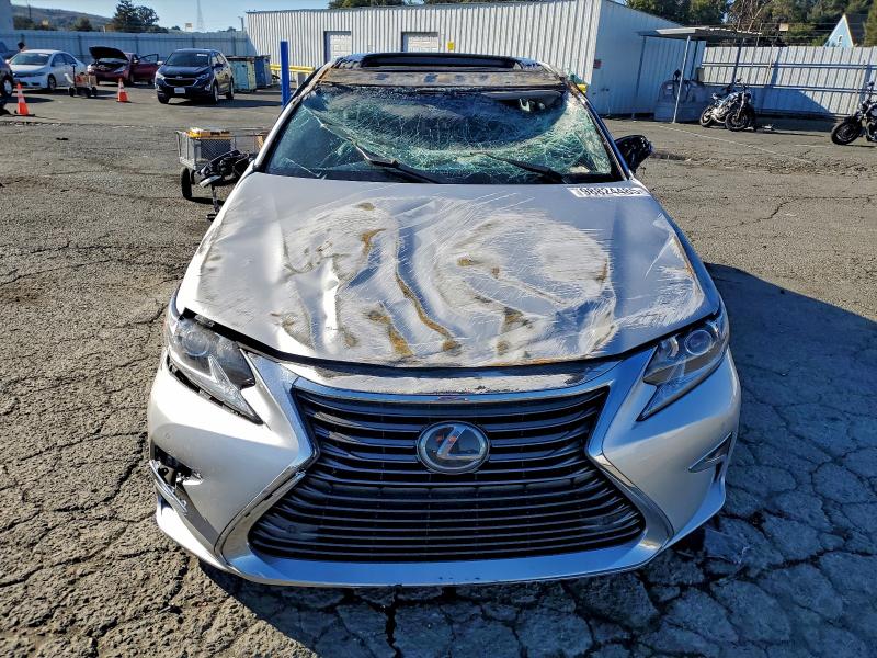 Photo 5 from auction – 2018 LEXUS ES 350 with VIN 58ABK1GG7JU101630