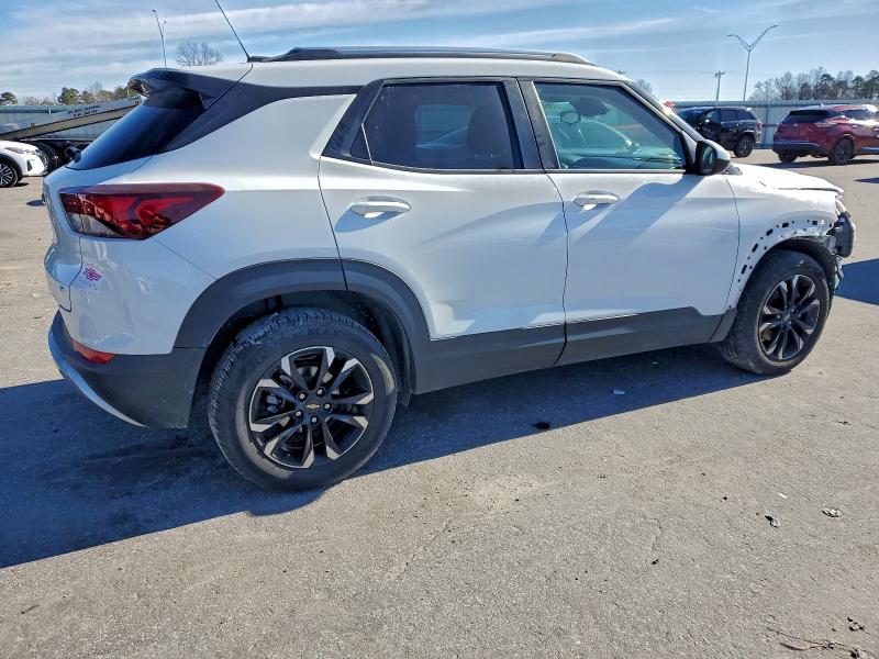 Photo 3 from auction – 2023 CHEVROLET TRAILBLAZE with VIN KL79MPS24PB012957