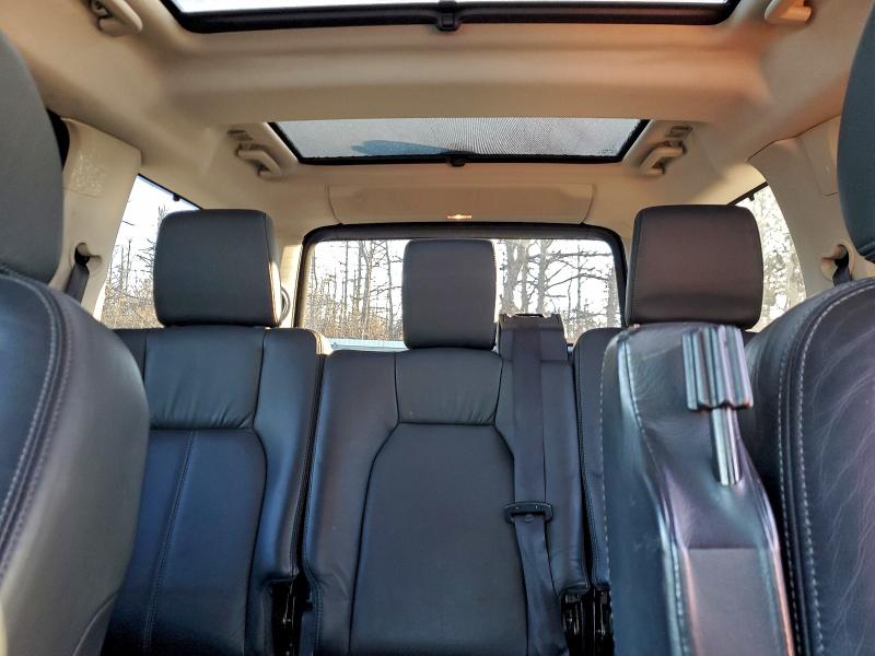 Photo 10 from auction – 2011 LAND ROVER LR4 HSE LU with VIN SALAK2D46BA557847