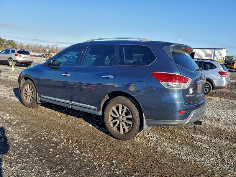 Photo 2 from auction – 2015 NISSAN PATHFINDER with VIN 5N1AR2MN6FC684972