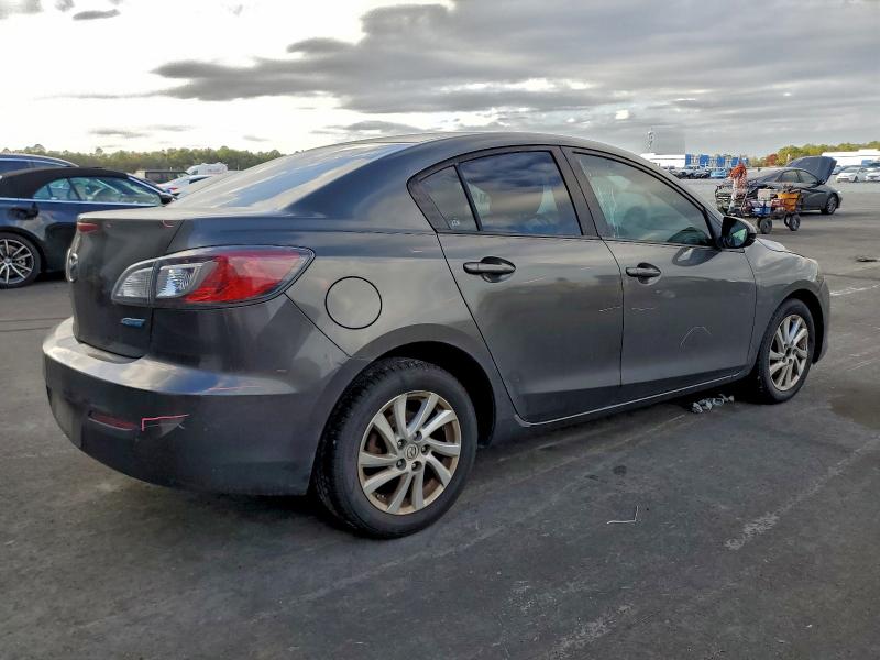 Photo 3 from auction – 2012 MAZDA 3 I with VIN JM1BL1V73C1698291