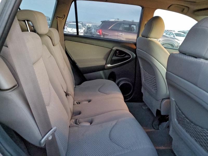 Photo 10 from auction – 2007 TOYOTA RAV4 LIMIT with VIN JTMBD31V476047080
