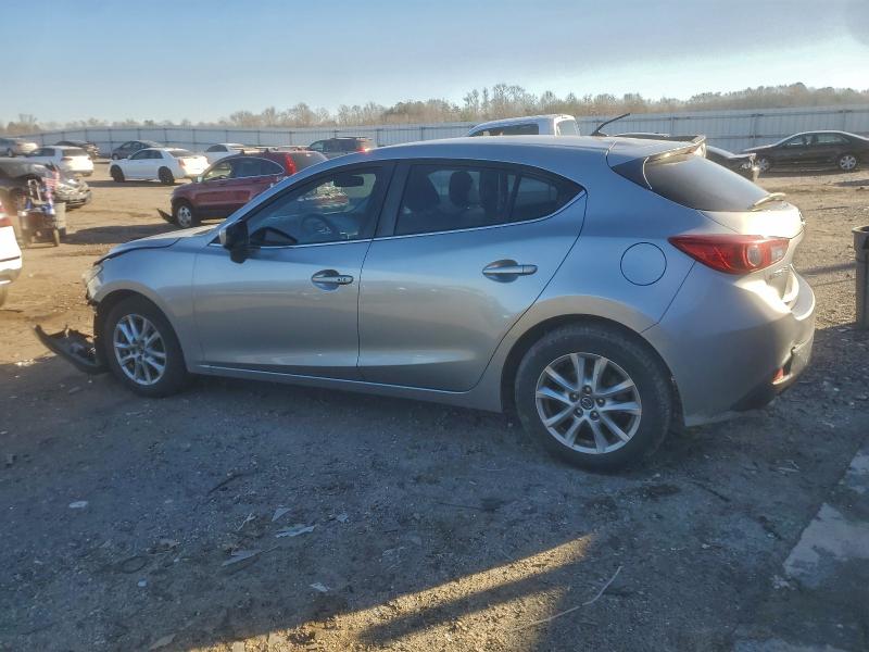 Photo 2 from auction – 2014 MAZDA 3 TOURING with VIN JM1BM1L77E1100366