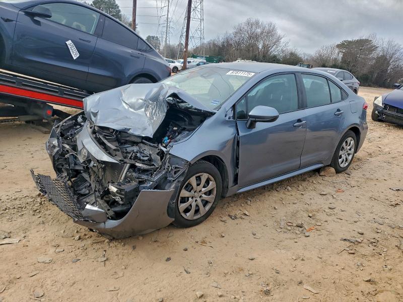 TOYOTA COROLLA LE 2021 with VIN 5YFEPMAE6MP203358 - Photo from auction