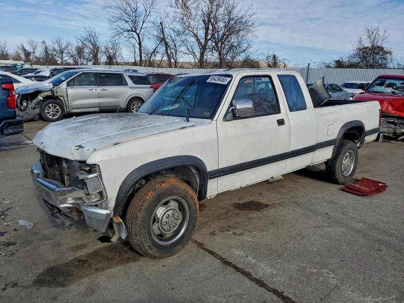 DODGE DAKOTA 1993 with VIN 1B7GG23X3PS206801 - Photo from auction