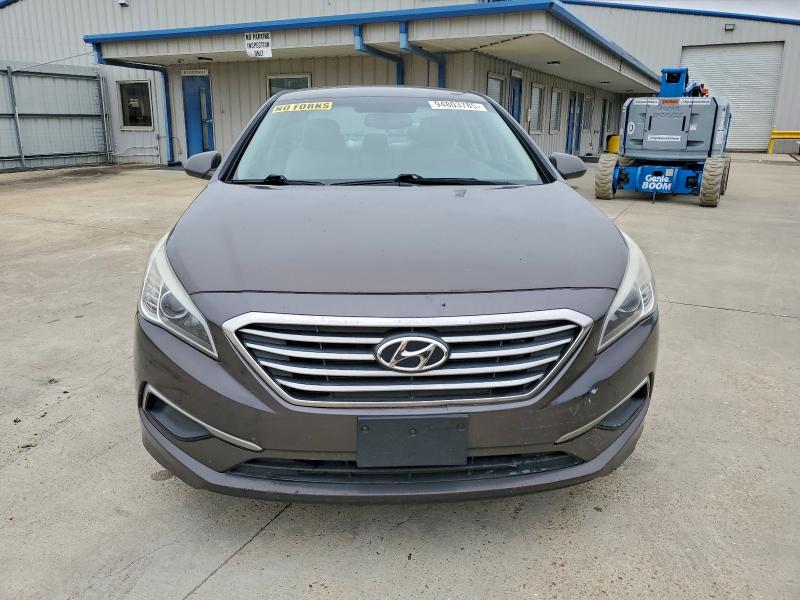 Photo 5 from auction – 2016 HYUNDAI SONATA SE with VIN 5NPE24AF0GH339428