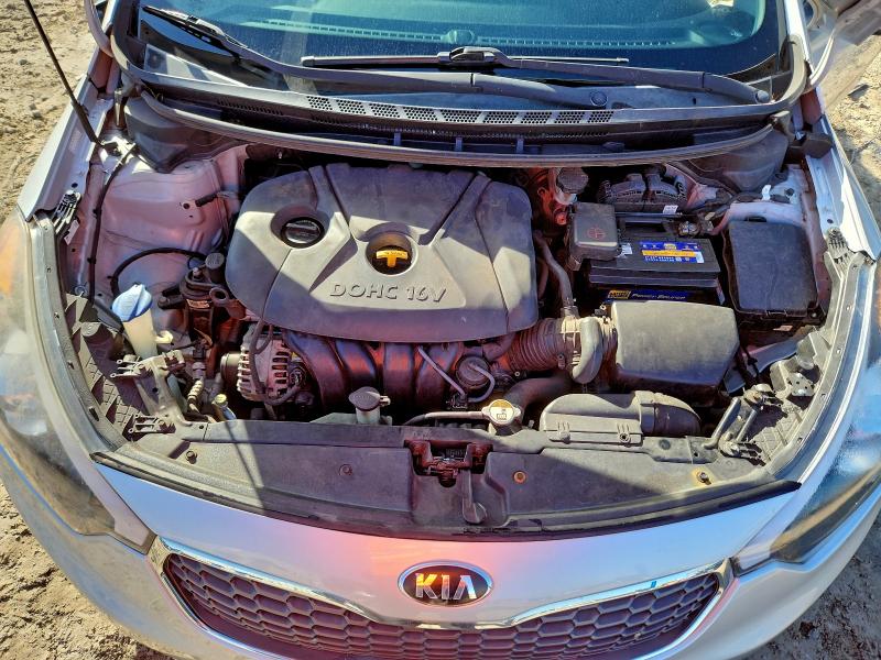 Photo 11 from auction – 2016 KIA FORTE LX with VIN KNAFK4A69G5438816