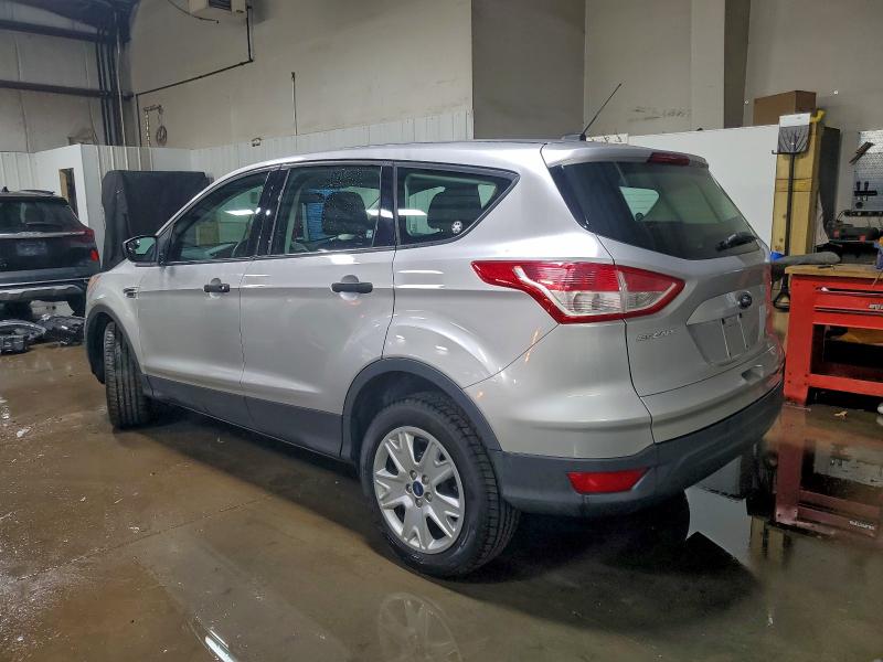 Photo 2 from auction – 2013 FORD ESCAPE S with VIN 1FMCU0F71DUB44463