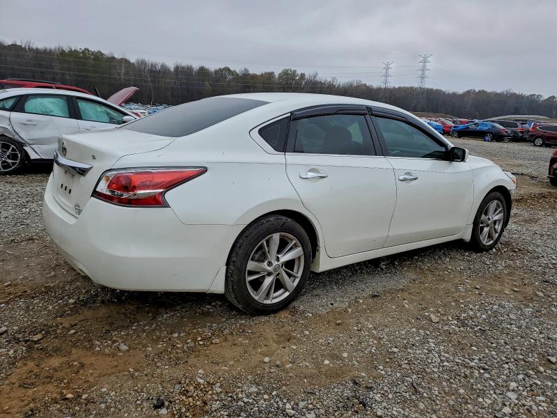 Photo 3 from auction – 2015 NISSAN ALTIMA 2.5 with VIN 1N4AL3AP7FC473951